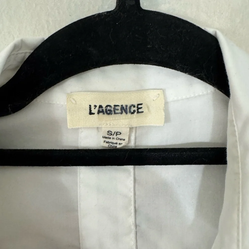 L'AGENCE Layla Split Back Button Down Shirt size S - Picture 4 of 6